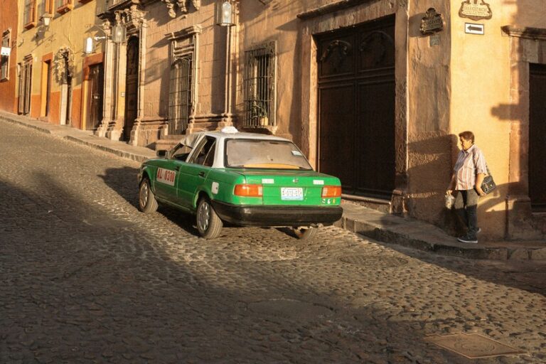 Hoy No Circula sabatino: qué autos pueden circular y cuáles descansan el 8 de agosto